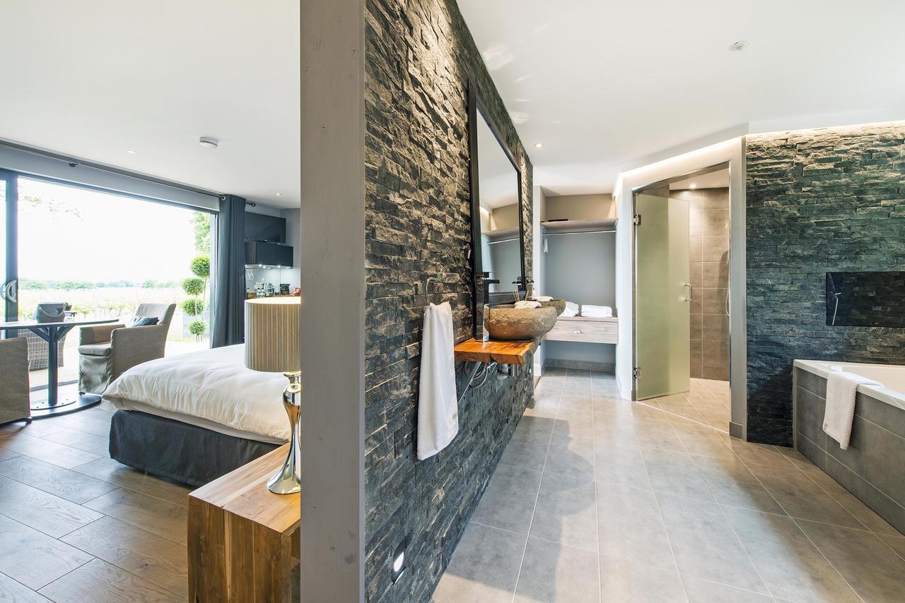 Tinwood Estate Vineyard Lodges Chichester Eksteriør billede