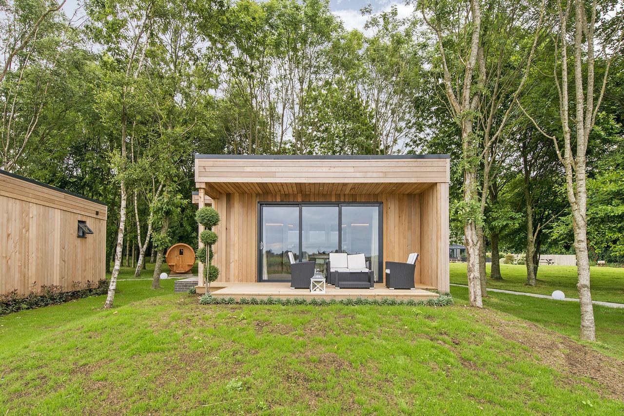 Tinwood Estate Vineyard Lodges Chichester Eksteriør billede